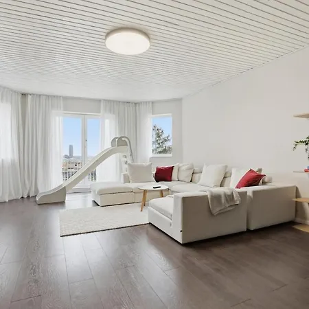 Castle View Rooftop Terrace Penthouse 5br Old Town Apartment *