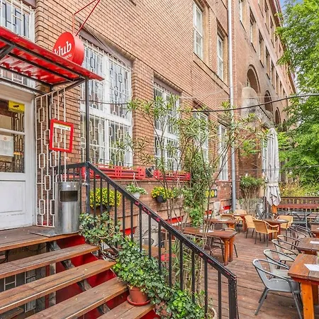 Castle View Rooftop Terrace Penthouse 5br Old Town Apartment *