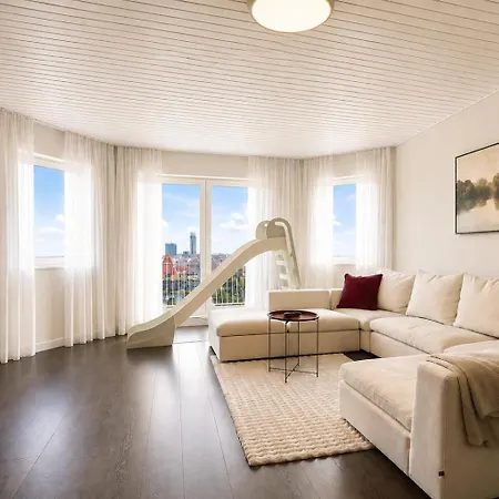 Castle View Rooftop Terrace Penthouse 5br Old Town Апартаменты *