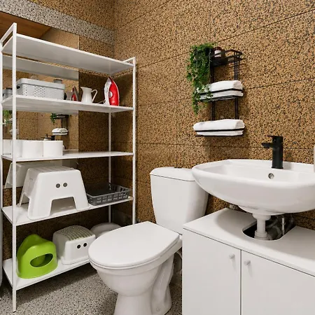 Апартаменты Castle View Rooftop Terrace Penthouse 5br Old Town Братислава